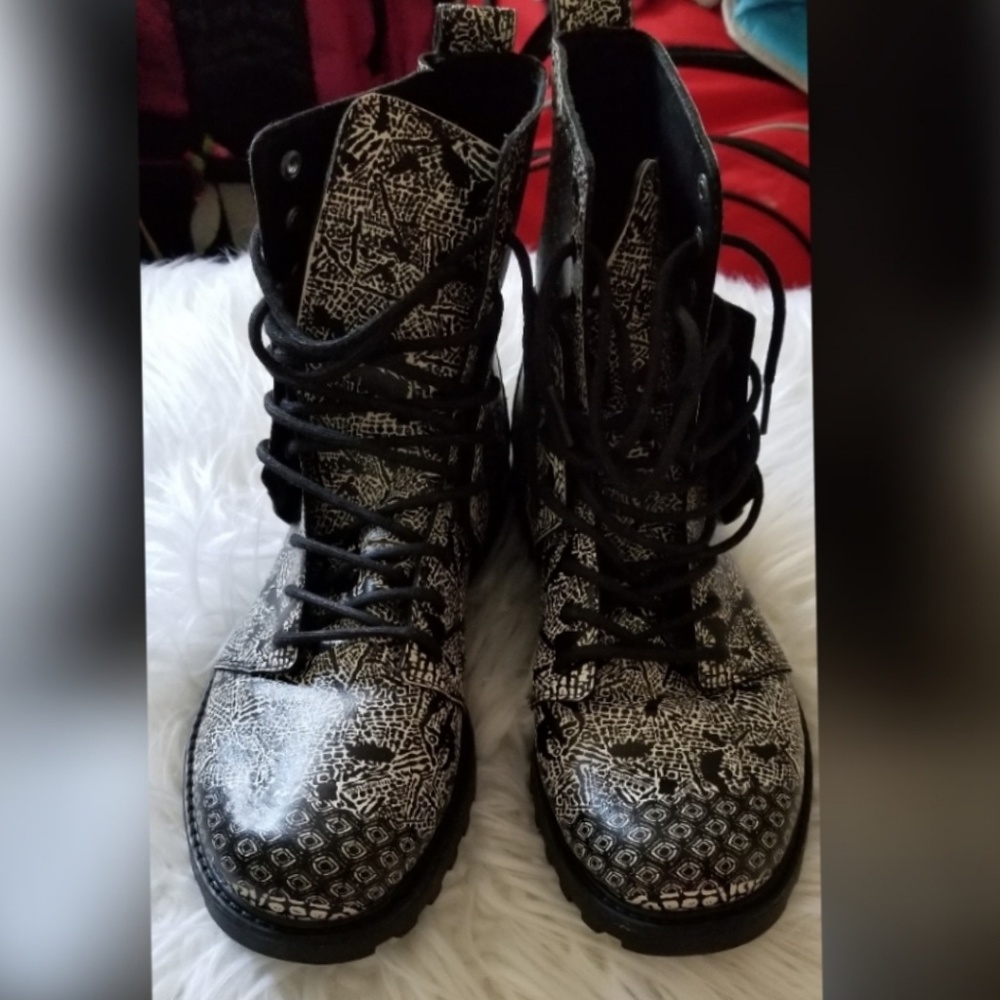 Black and Taupe Rain Booties